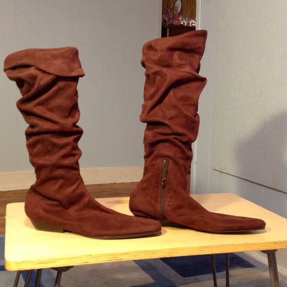 New brown suede boots