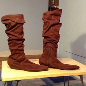 New brown suede boots