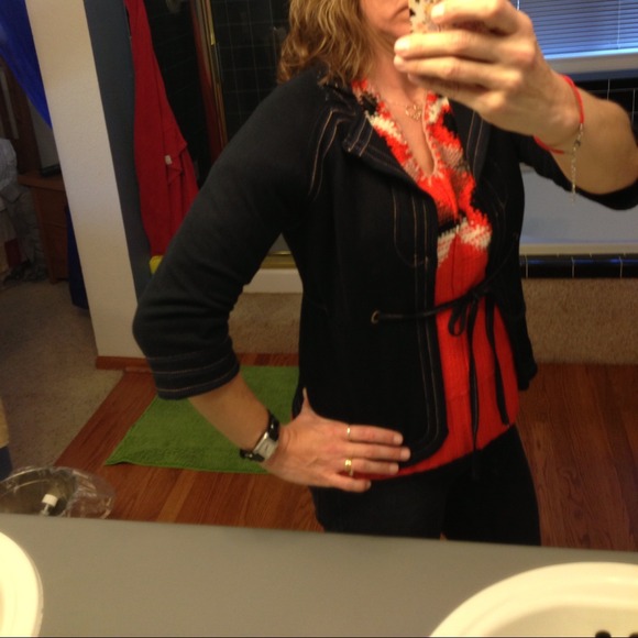 ❌SOLD❌ Liamolly Navy Blazer 🌸NWT🌸 - Picture 3 of 3