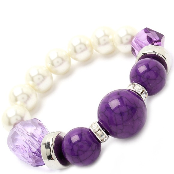 Stretch bracelet. - Picture 1 of 1