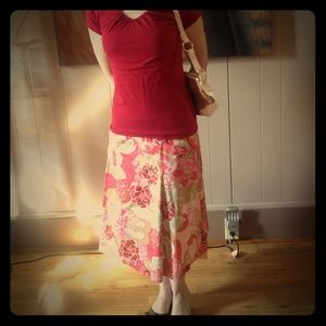 ❤️HOST PICK X 2❤️Modern "Vintage" Floral Skirt