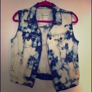 old navy bleached jean jacket✨