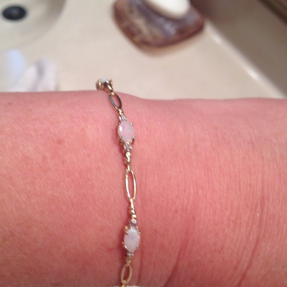 Bundle for **rushashrestha***