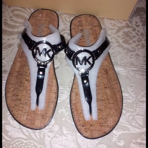 **SOLD**in box black Michael Kors Gel sandals