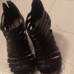 Heeled Boots black size 8w