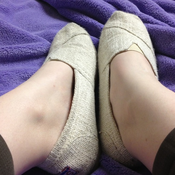 Natural Bob's shoes