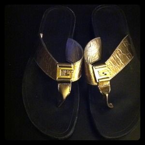 Gucci flip flops