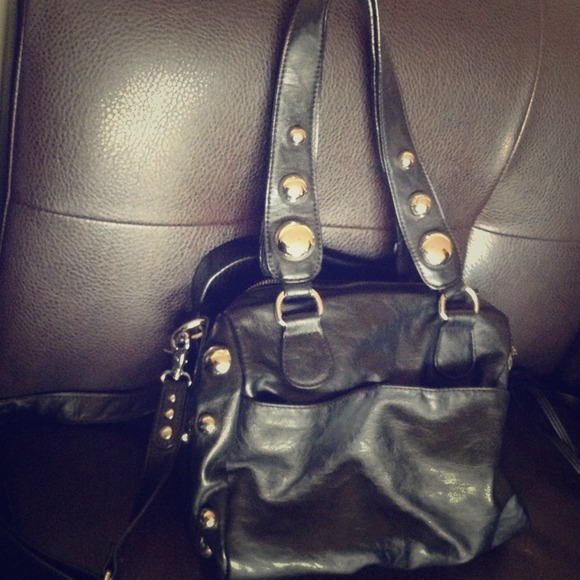 Black leather shoulder bag.