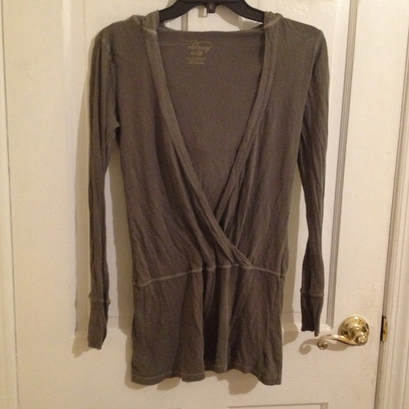 Long sleeve T
