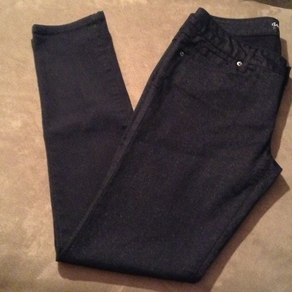 🎯SOLD Celebrity Pink dark jeans silver sparkly