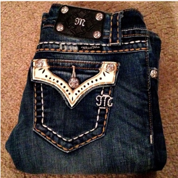 SOLD in BUNDLE!! REDUCED Size 26 Miss Me Jeans