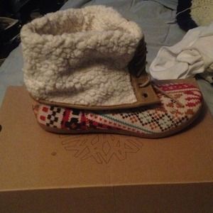 colorful booties with fur they can be cuffed