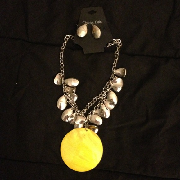 Accessories set