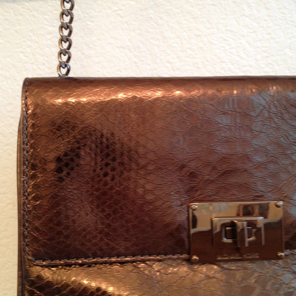 Authentic Michael Kors Copper shine chain strap - Picture 2 of 4
