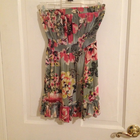 Sleeveless top
