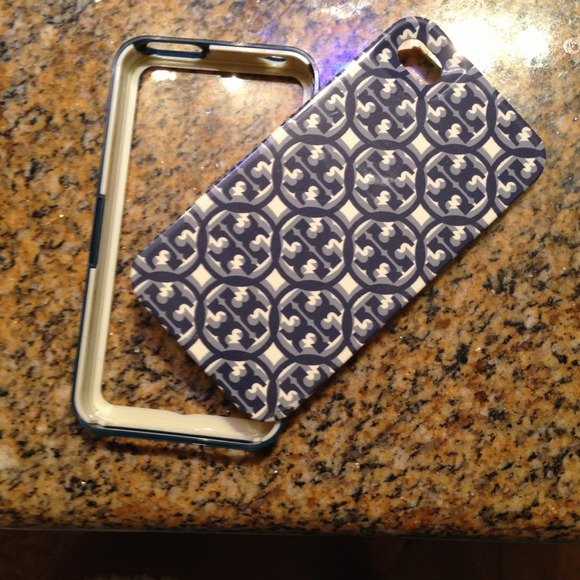 Authentic Tory Burch IPhone 4 case