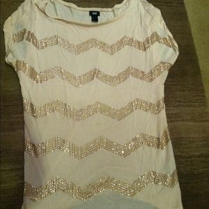 Gold studded, light pink, flowy, long tshirt!!