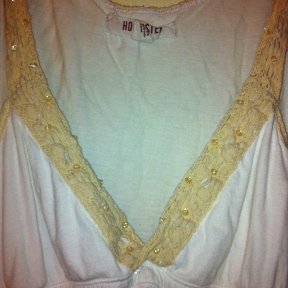 HOLLISTER Tank - Picture 2 of 2