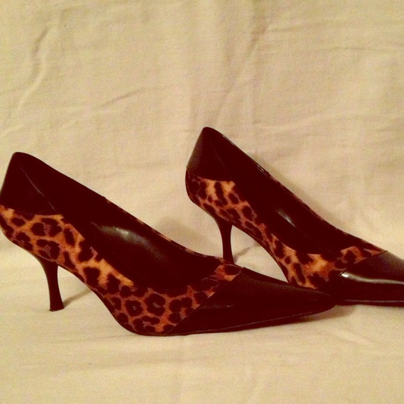 🌟Sold in bundle🌟Nine West Kitten Heels