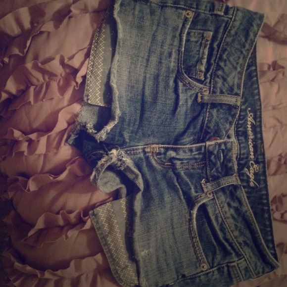 American eagle daisy dukes.