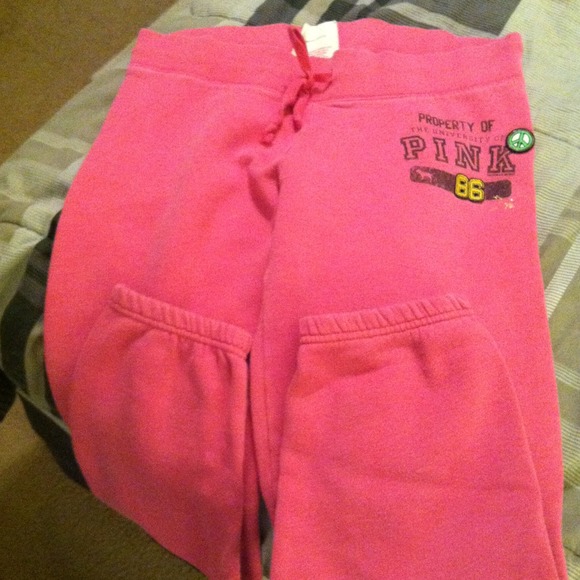 TRADED pink capris