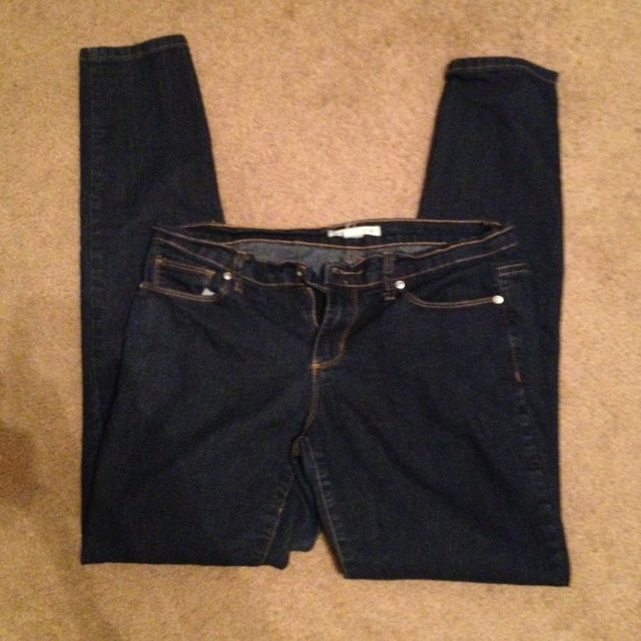 💢💢SOLD💢💢Forever 21 jeans