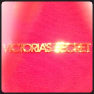 Victoria secret duffle bag! RESERVED @natalie12