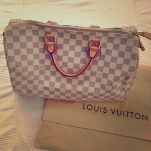 *SOLD* Authentic Louis Vuitton Speedy 35