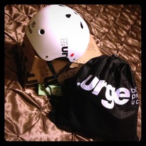 Urge Dirt-O-Matic Helmet