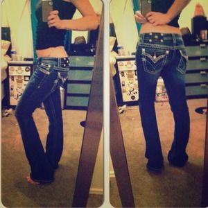Miss me boot cut with white stitching💋💋