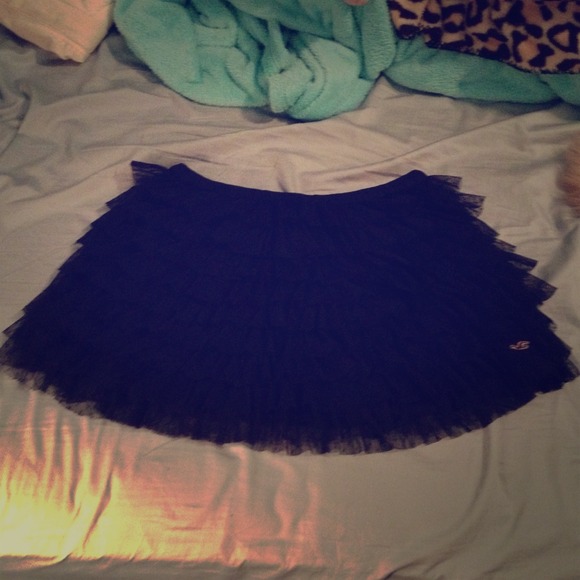 Hollister Lace Navy Ruffle Skirt!
