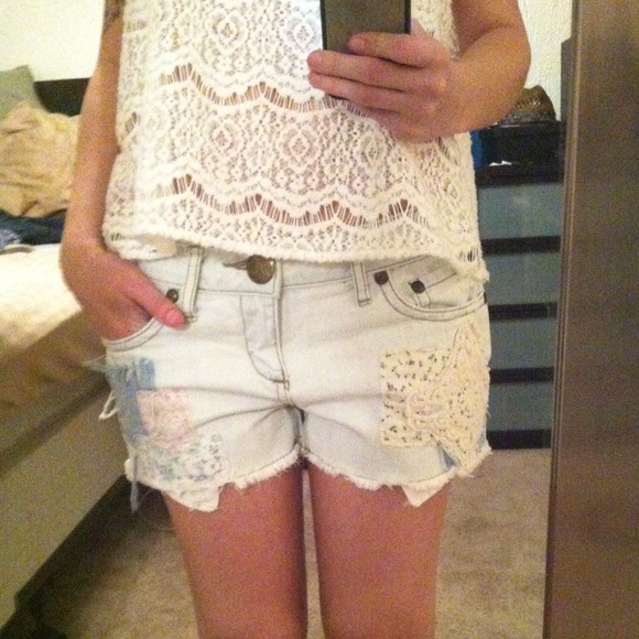Free People pale blue denim shorts w/ crochet 🍰 - Picture 2 of 4