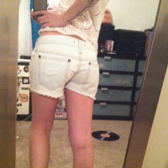 Free People pale blue denim shorts w/ crochet 🍰 - Picture 3 of 4