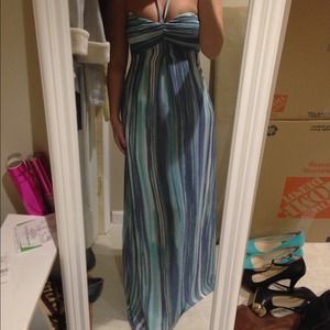 ❌RESERVED❌@hpa0815 LAUREN CONRAD MAXI DRESS SIZE M