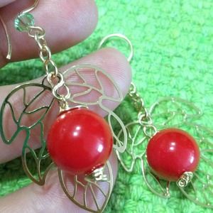 Zarcillos de cerezas..