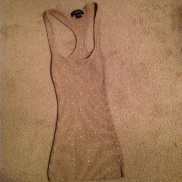 🔴SOLD🔴🎀bundle BEBE tops - Gold (BEBE) yellow - Picture 2 of 4