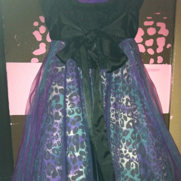 🌟SOLD🌟 - Picture 2 of 3