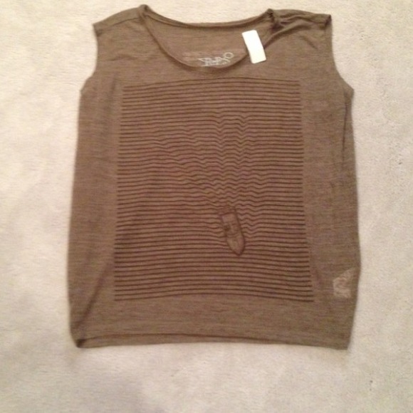 Tops - Cute top⭐