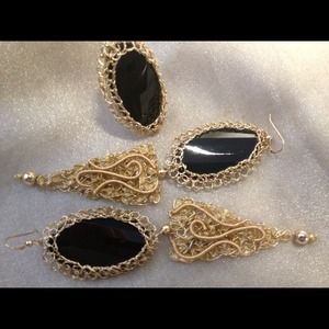 Juego de zarcillos y anillo...