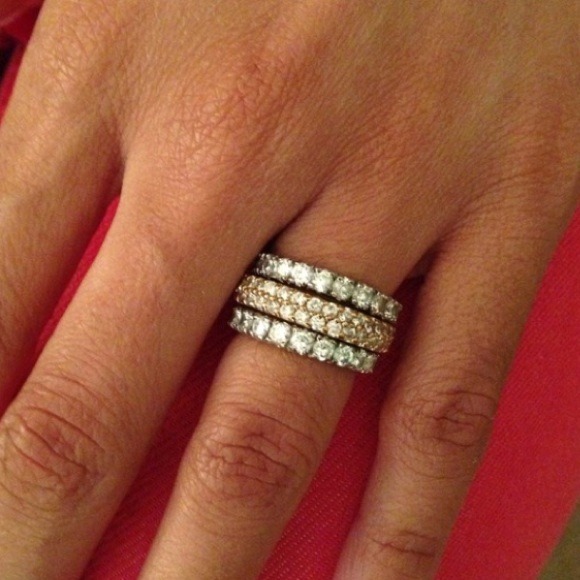 Costume jewelry - stack of 3 ring bling - Picture 2 of 4