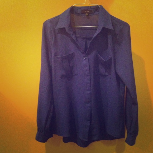 Cute blue button up,sheer like.100% polyester.
