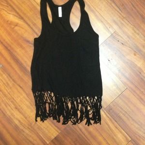 ❌SOLD❌Black fringe tank