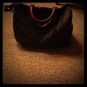 Classic LV bag official