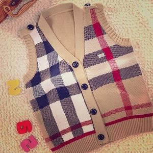 Boys vest size 2T 3T