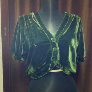NEW L'Pogee green velvet bolero top