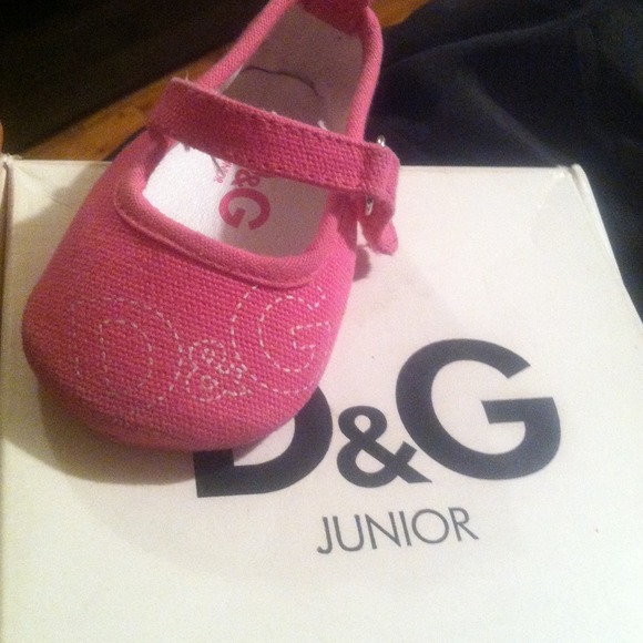 Infant dolce an gabbana flats - Picture 1 of 1