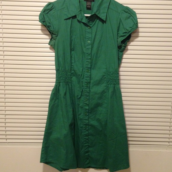 Pretty Green Dress