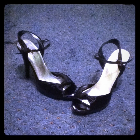 Black bow high heels