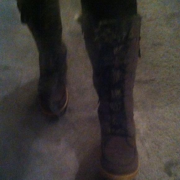 Furry boots!! - Picture 2 of 3