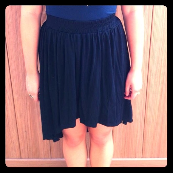 Dresses & Skirts - Skirt